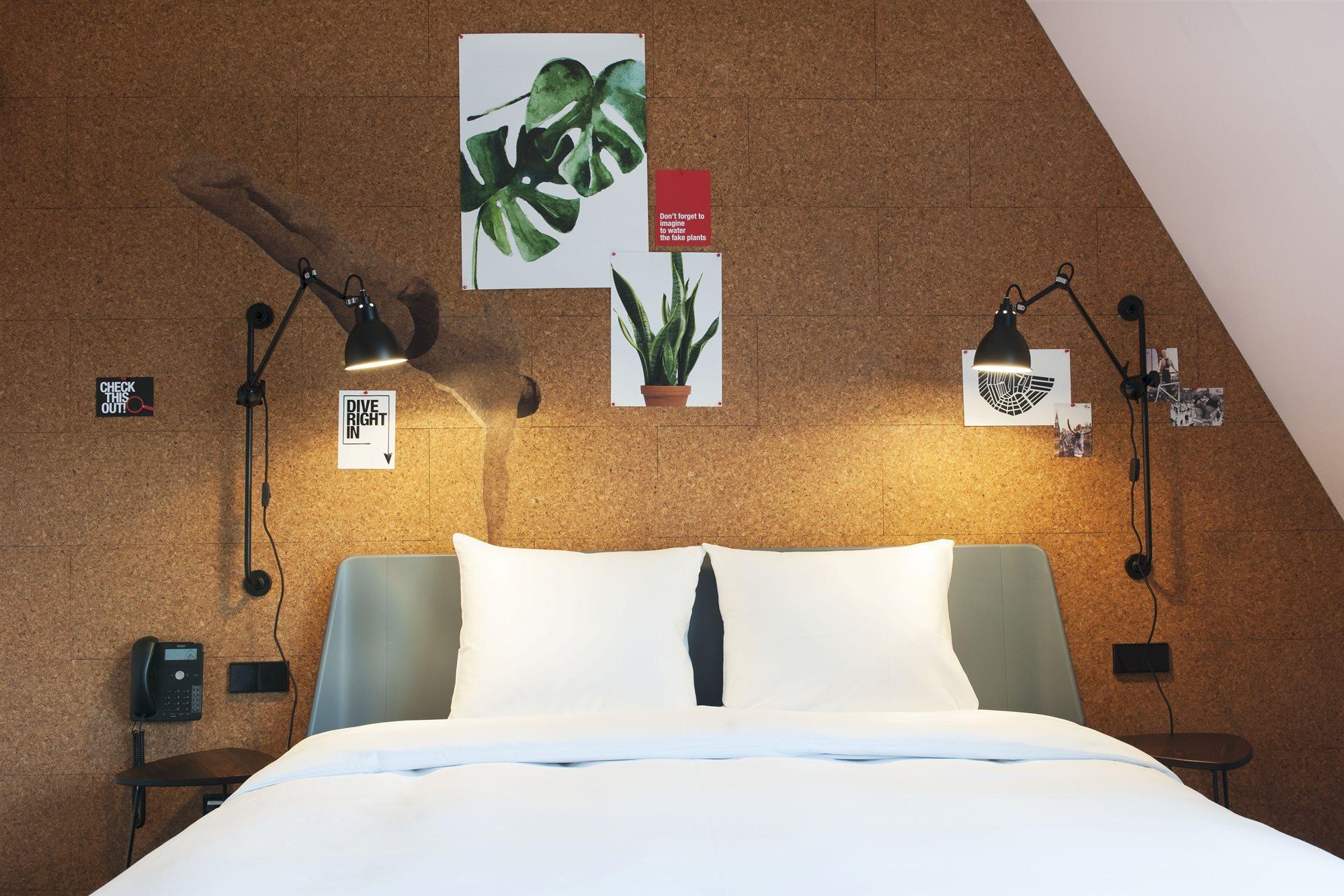 Conscious Hotel Amsterdam City - The Tire Station エクステリア 写真